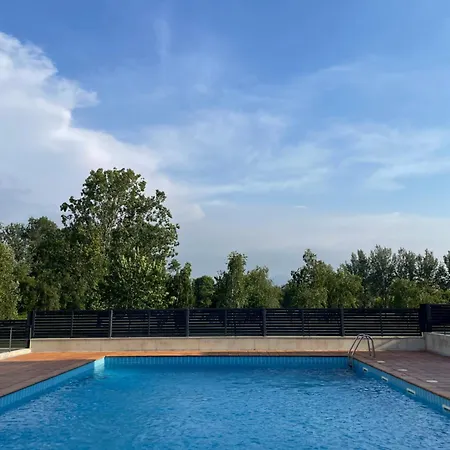Apartamento Con Piscina Viesques Apartamento Gijón